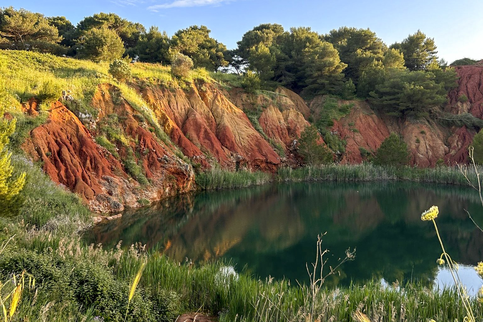  Cava di Bauxite & Centro Storico